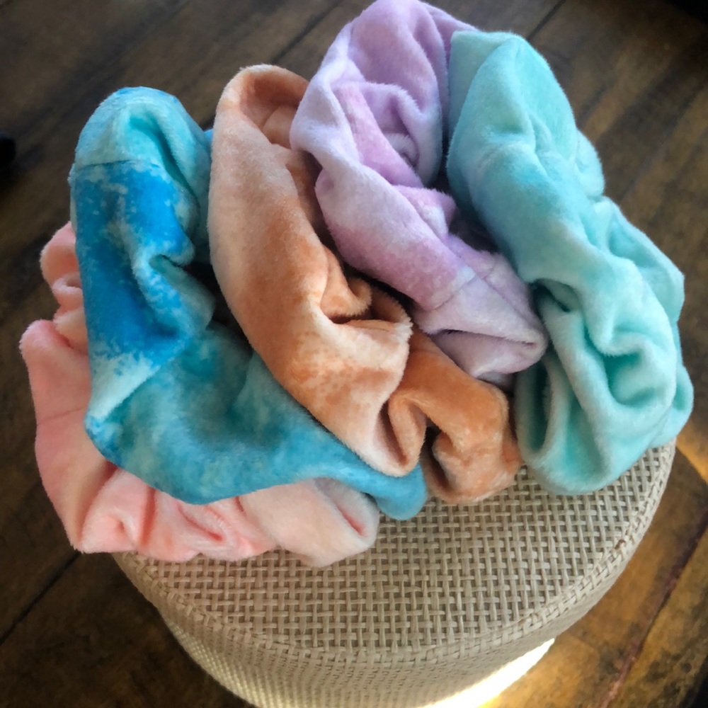 Tie Dye Scrunchie bundle - 5 total.